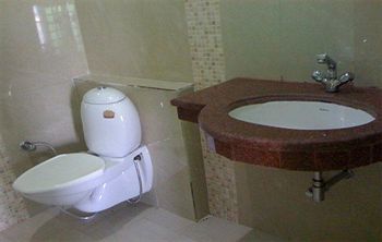 Dwivedi Palace On Steps Hotel Varanasi